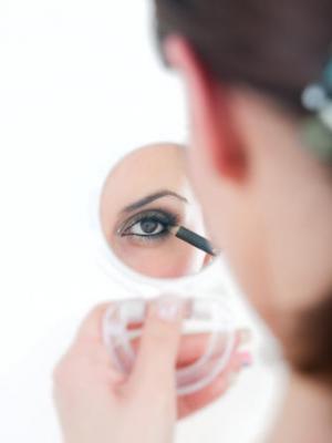 eye_makeup_shutterstock_47675425.jpg